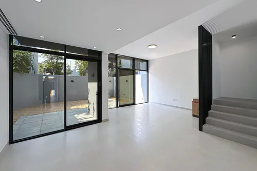 Resale | Freehold | New BeautifulTownhouse