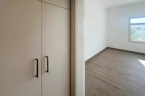 4 Bedrooms Villa in Al Manara