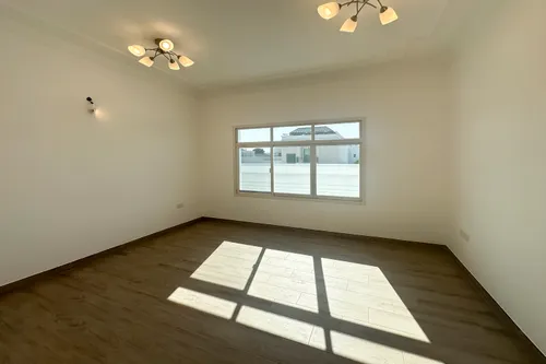 4 Bedrooms Villa in Al Manara
