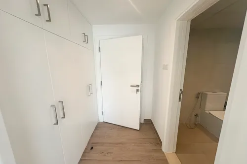 4 Bedrooms Villa in Al Manara