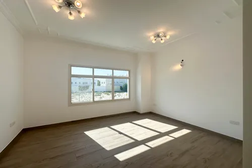 4 Bedrooms Villa in Al Manara