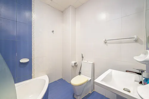 5 Bedrooms Villa in Al Rahmaniya 1