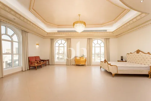 Exquisite 5BR Villa | Furnished | Prime Location