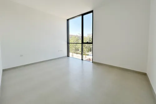 3 Bedrooms Townhouse in Robinia