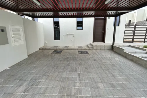 3 Bedrooms Townhouse in Nasma Residence