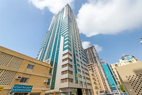 3 Bedrooms Apartment in Al Ferasa Tower