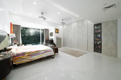 4 Bedrooms Villa in Entertainment Foyer