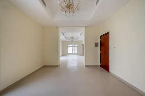 6 Bedrooms Villa in Al Warqa'a 4