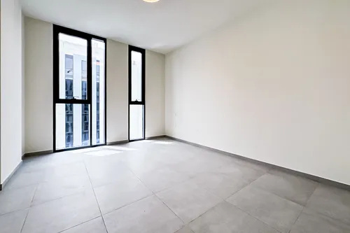 Apartment in The Riff 4
