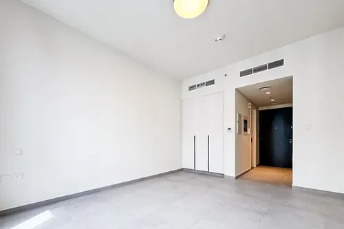 Apartment in The Riff 4