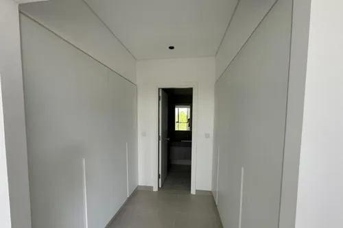 4 Bedrooms Townhouse in Kaya