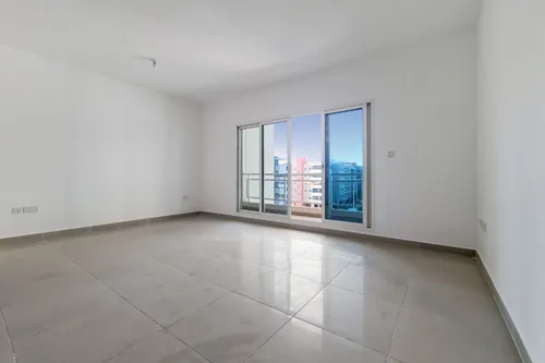 2 Bedrooms Apartment in Tower 19