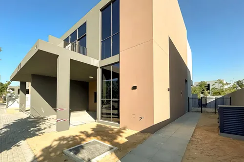 4 Bedrooms Townhouse in Masaar Azalea