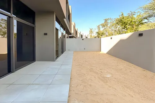 4 Bedrooms Townhouse in Masaar Azalea