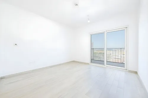  Apartment in Waters Edge