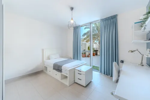 3 Bedrooms Apartment in Building C