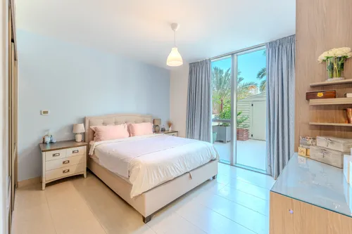 3 Bedrooms Apartment in Building C