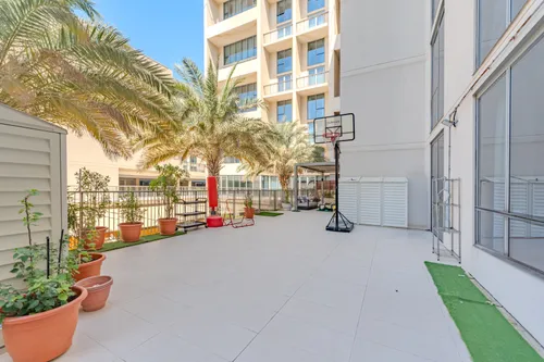 3 Bedrooms Apartment in Building C