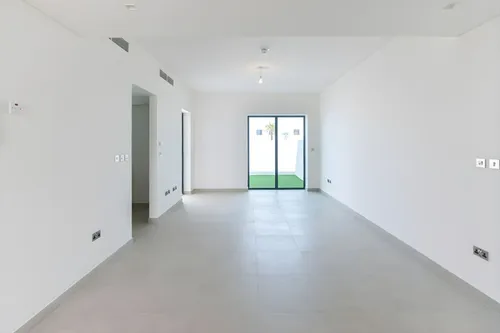 3 Bedrooms Townhouse in Noya 1