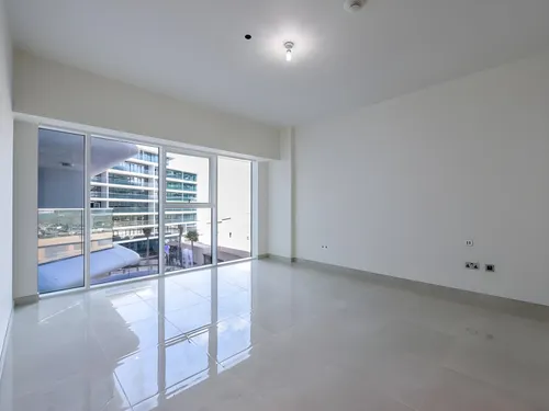 2 Bedrooms Apartment in Al Hadeel