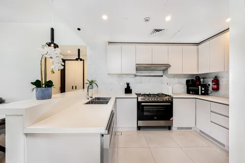 1 Bedroom Apartment in 1 Residences - 2