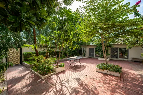 5 Bedrooms Villa in Al Barsha 3 Villas
