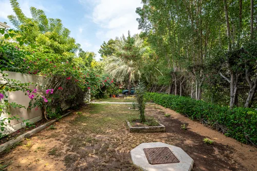 5 Bedrooms Villa in Al Barsha 3 Villas
