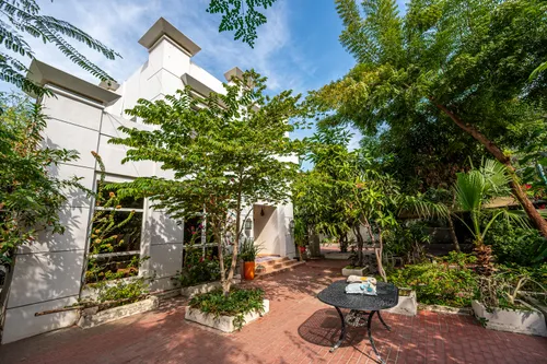 GCC | Private Villa | Great Location | Easy access