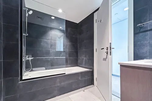 2 Bedrooms Apartment in The Boulevard 2