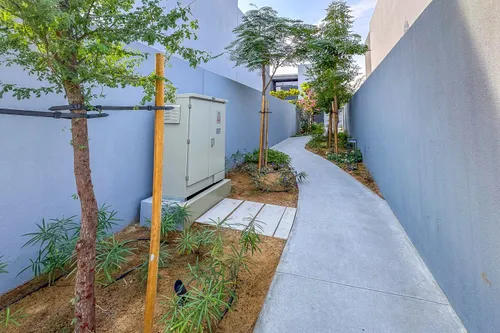 3 Bedrooms Townhouse in Sendian