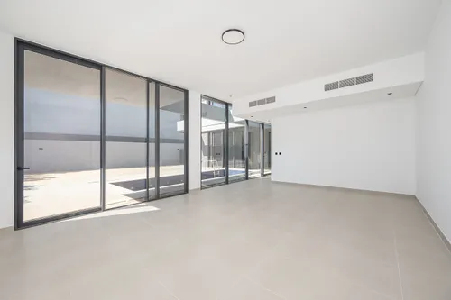 Independent Villa | With Private Pool | Leasehold