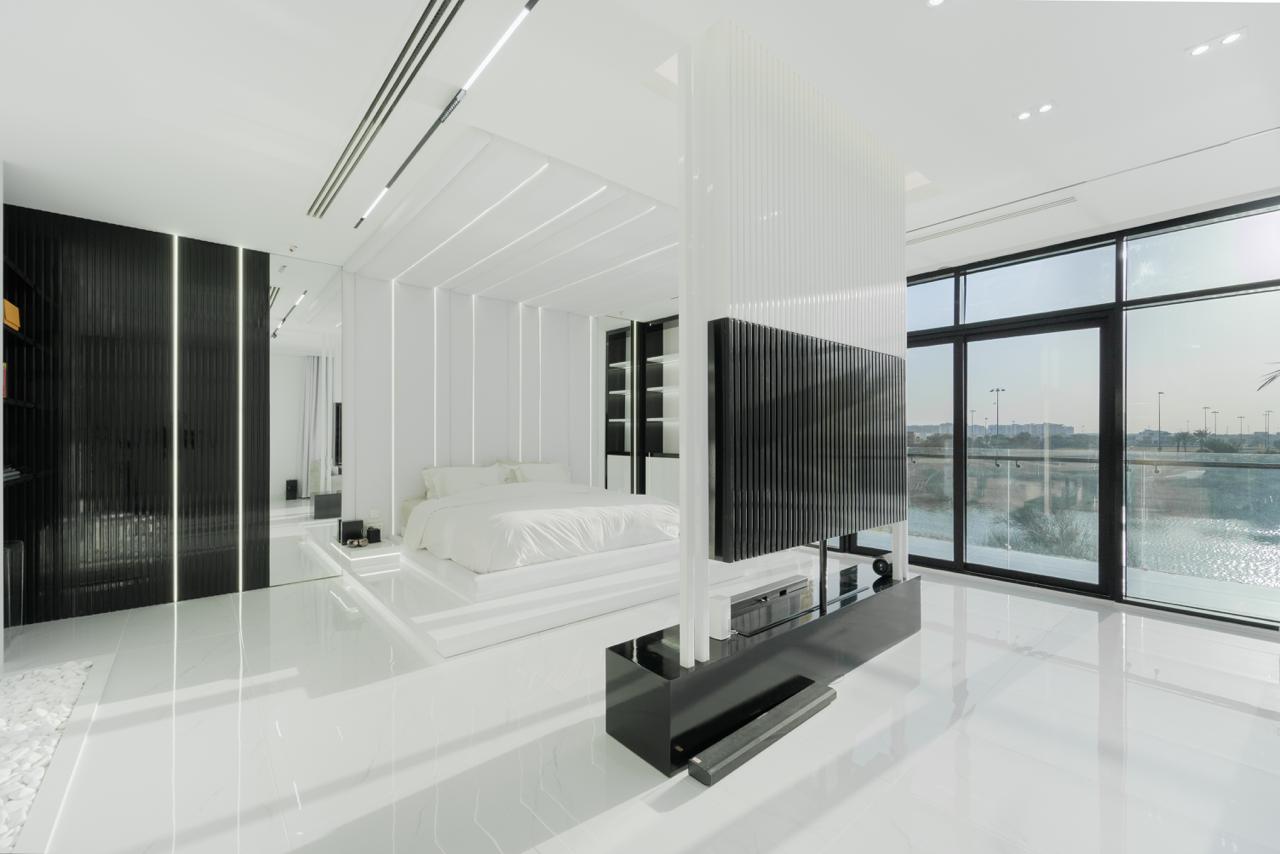 5 Bedrooms Villa in Picadilly Green