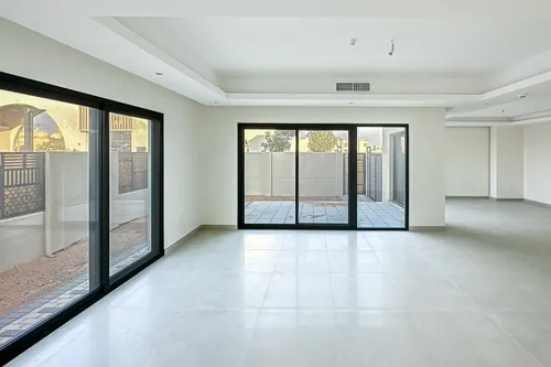 4 Bedrooms Villa in Sharjah Sustainable City