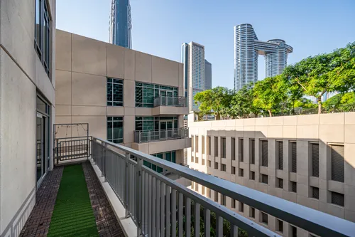 1 Bedroom Duplex in The Lofts Podium