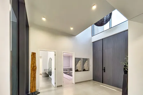 4 Bedrooms Villa in Azalea