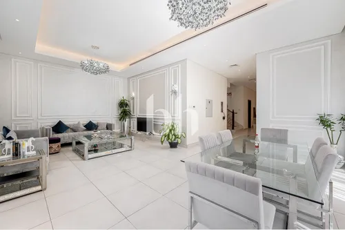 5 Master Bed | Spacious Villa | Near park