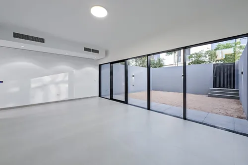 2 Bedrooms Townhouse in Robinia