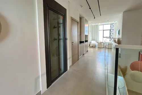 6 Bedrooms Villa in Hayyan