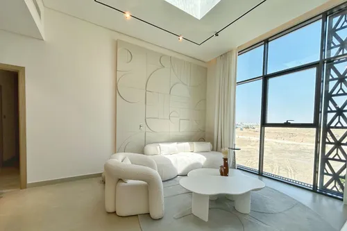 6 Bedrooms Villa in Hayyan