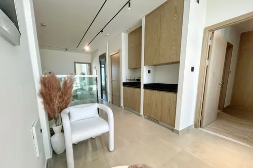 6 Bedrooms Villa in Hayyan