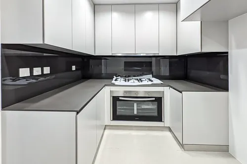 2 Bedrooms Townhouse in Saro