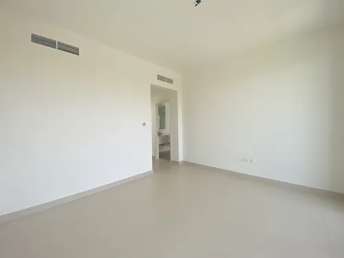 3 Bedrooms Villa in Maple 3