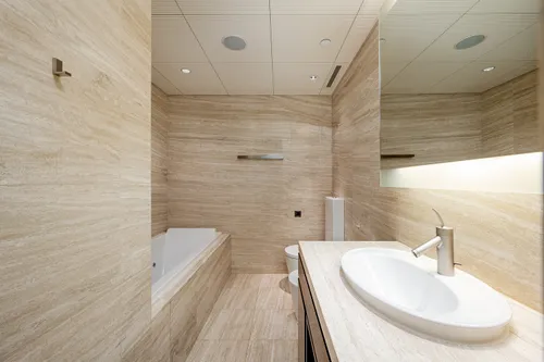 1 Bedroom Apartment in A Tower