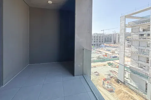2 Bedrooms Apartment in Tiraz