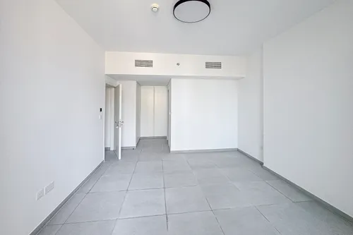 2 Bedrooms Apartment in Tiraz