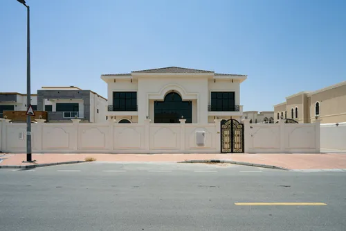 5 Bedrooms Villa in Nad Al Sheba 4