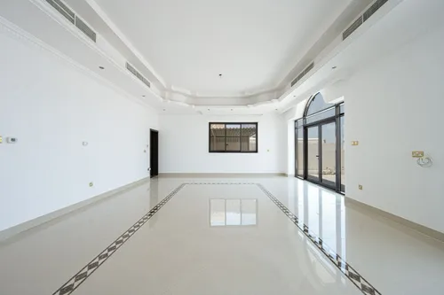 5 Bedrooms Villa in Nad Al Sheba 4