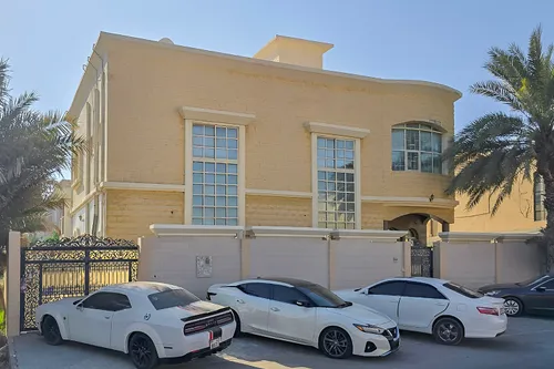 5 Bedrooms Villa in Al Rawda 3 Villas