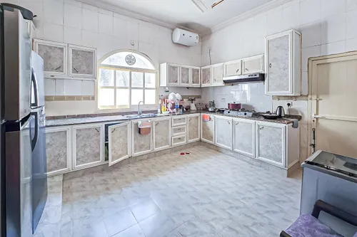 5 Bedrooms Villa in Al Rawda 3 Villas