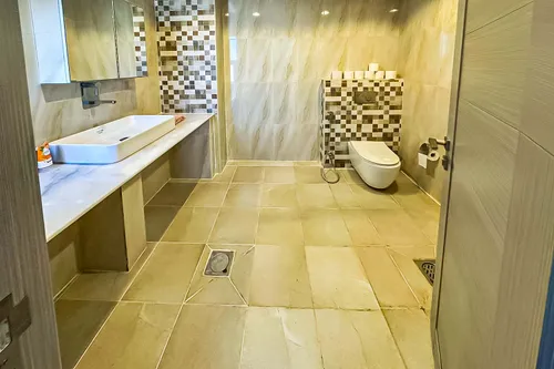6 Bedrooms Villa in Al Azra
